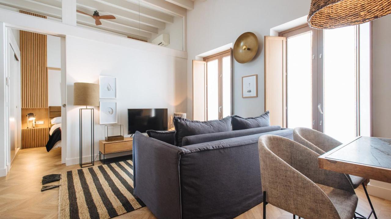 R26 Suites Sevilla Esterno foto